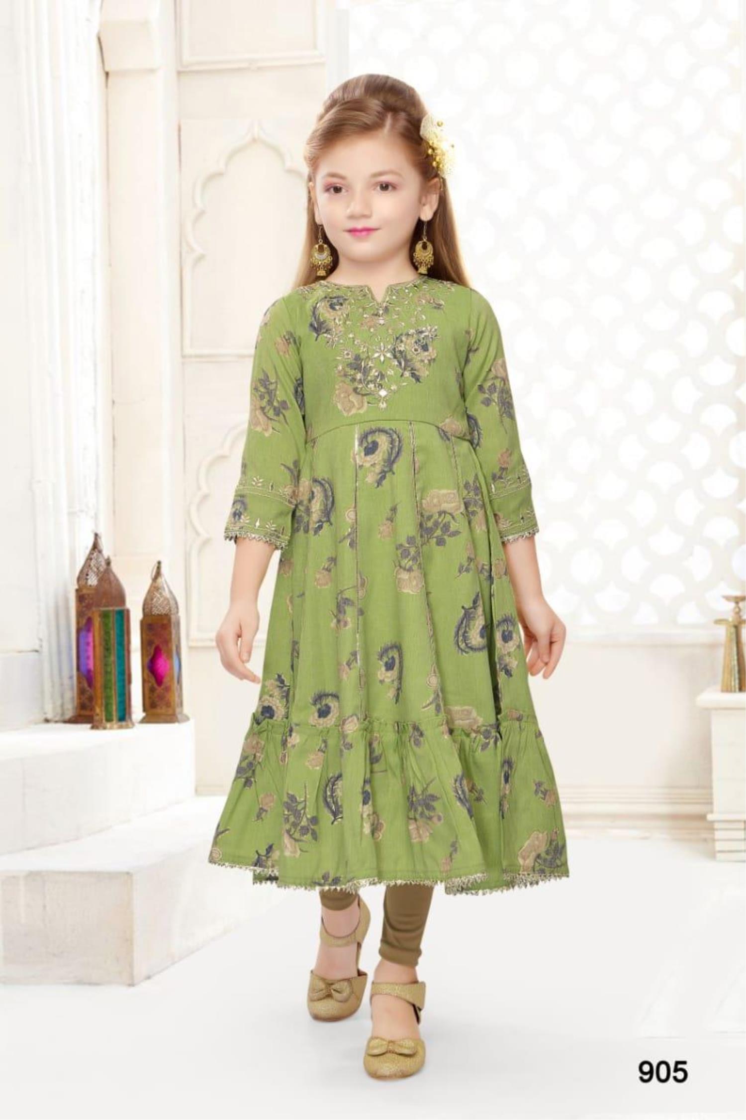 Women''s Gold Printed Brown Party Wear Kurti And Pant Set. at Rs 599 |  Surat | ID: 25212211062
