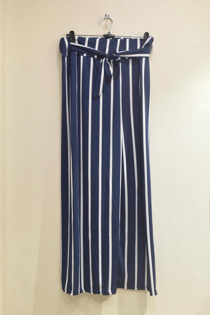 LADIES WESTERN OUTFIT - LADIES WESTERN OUTFIT - Jeans