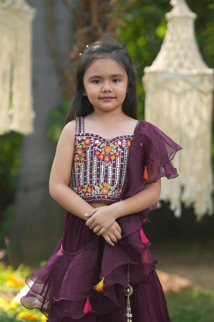 Girls Party Wear - Girls Party Wear - Choli Suit